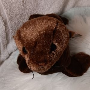 Plush seal